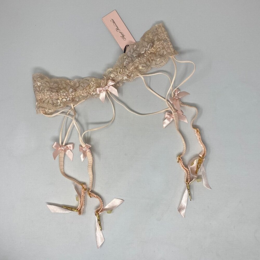 Agent Provocateur Dedee Blush Suspender AP4 Large NWT $155